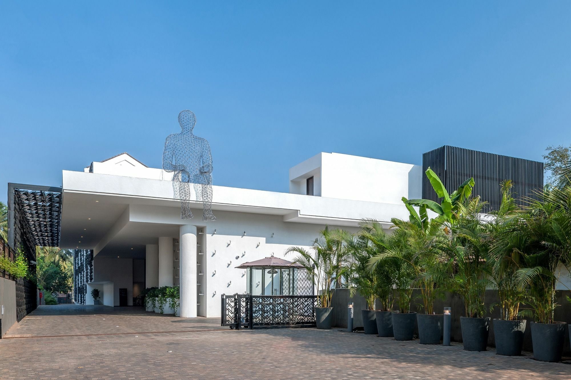 Hyatt Centric Candolim Goa Dış mekan fotoğraf The main entrance of the museum